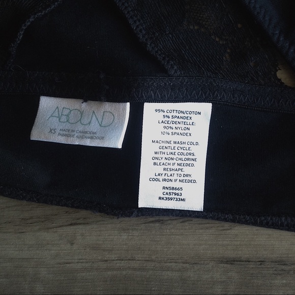 Lace Racerback Bralette - Picture 3 of 3